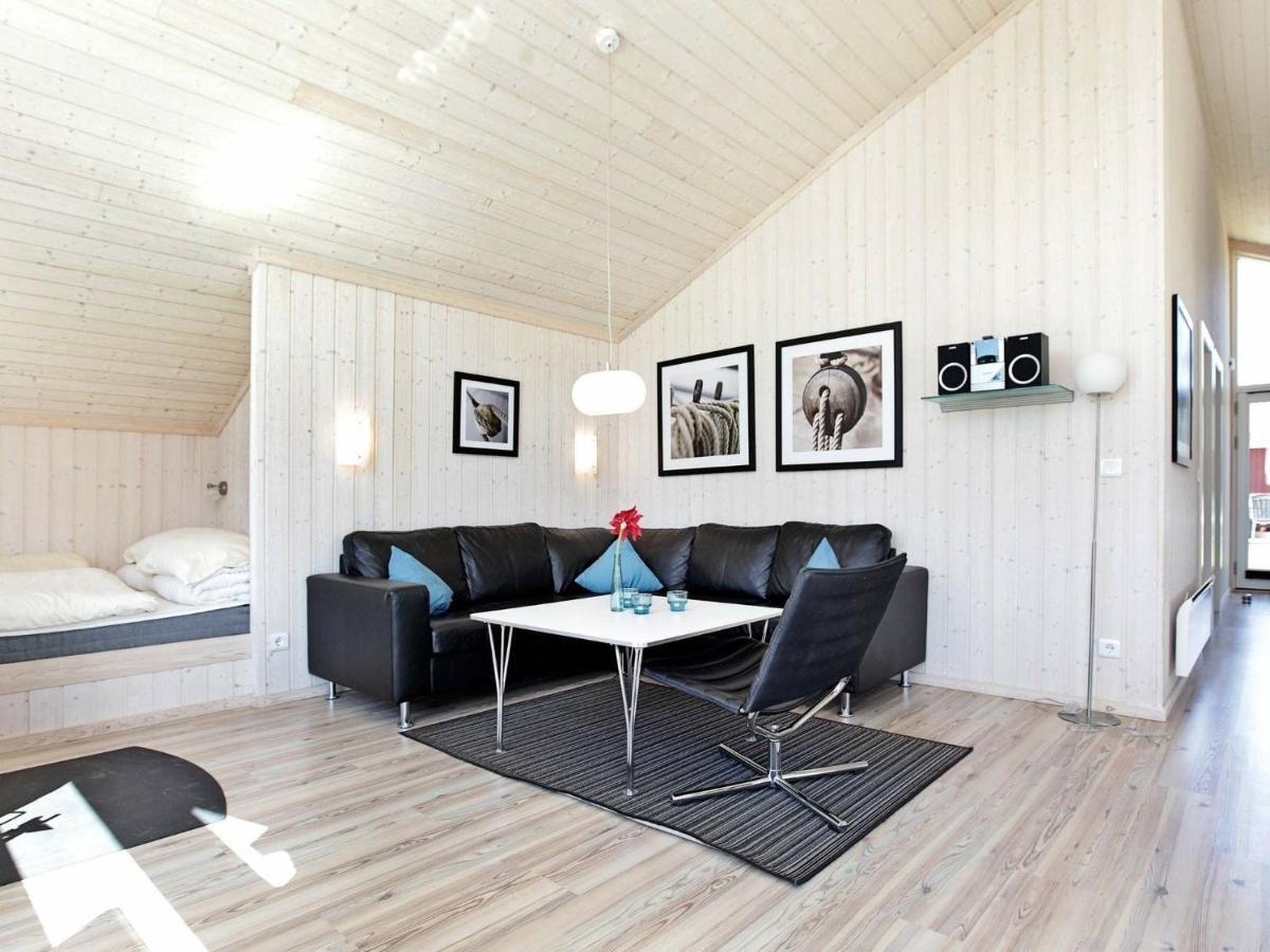 6 Person Holiday Home In Gro Enbrode Grossenbrode Exterior foto